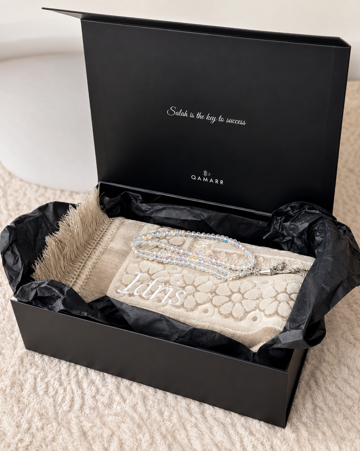 QAMARR ® Majestic Personalized Prayer mat Giftbox - Opulent Creme