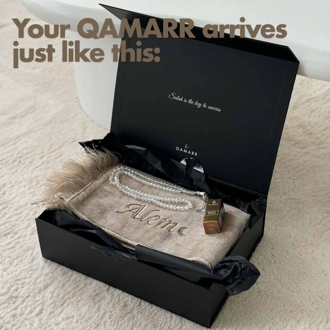 QAMARR ® Deluxe Personalized Prayer mat Giftbox - Midnight Blue