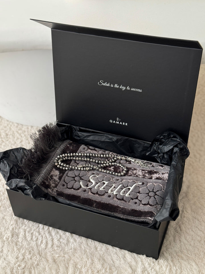 QAMARR ® Majestic Personalized Prayer mat Giftbox - Elegant Graphite